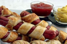 121-132001-fast-food-hamburger-sushi-sausage-koushari-7.jpeg